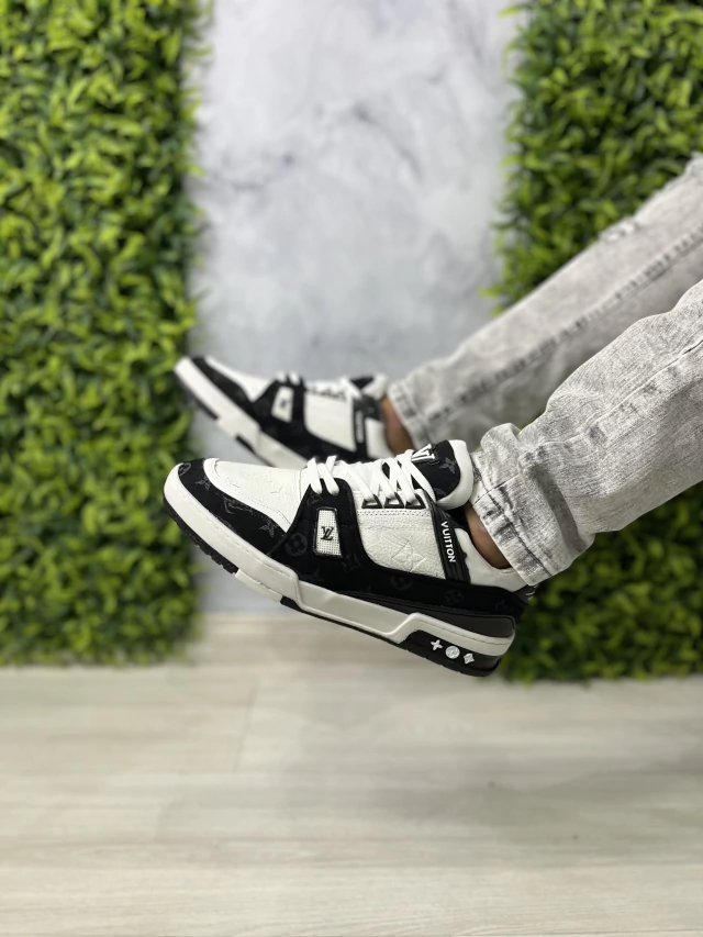 Tênis Louis Vuitton Trainer
