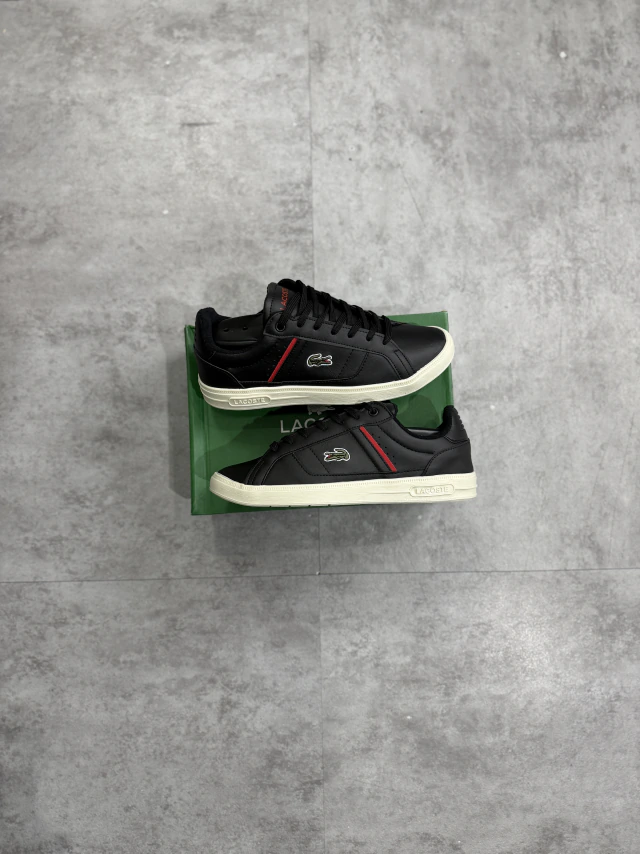 Tenis Lacoste Europa