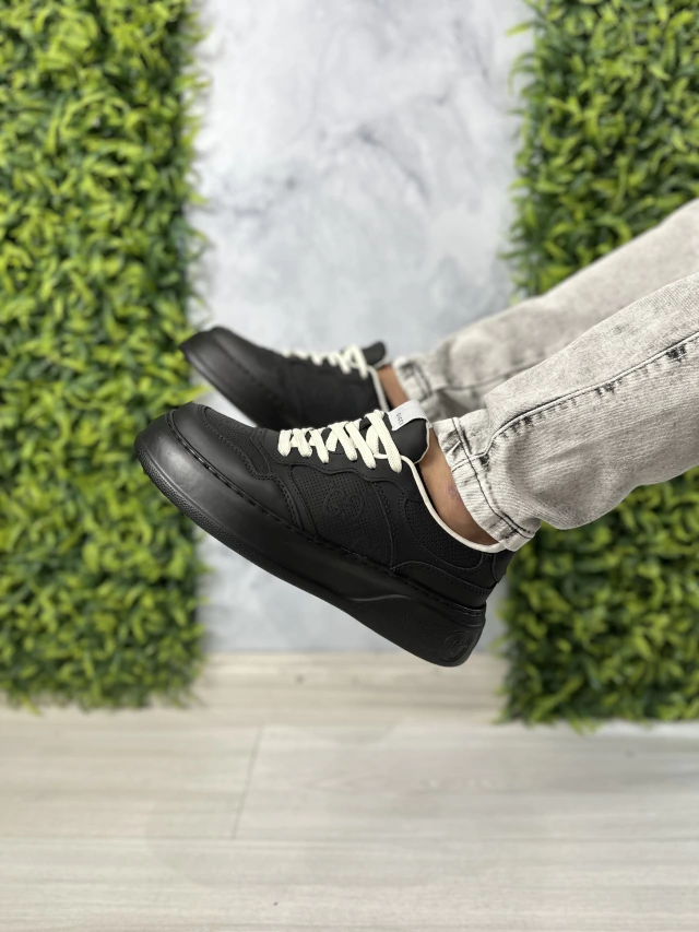 Tênis Gucci